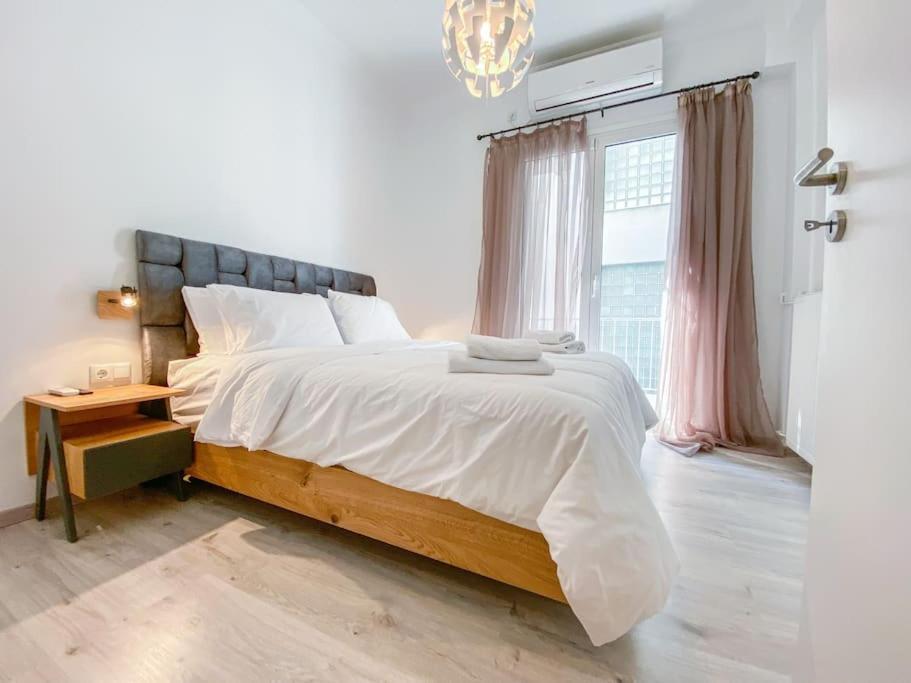 Syntagma Square, 60Sqm Platinum Suite Афины Экстерьер фото