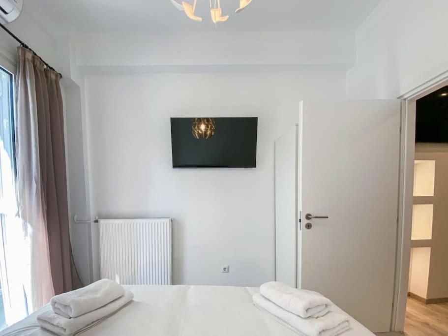 Syntagma Square, 60Sqm Platinum Suite Афины Экстерьер фото